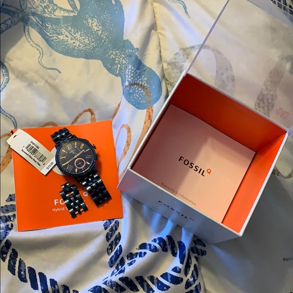 Fossil Accessories - Fossil hybrid smartwatch